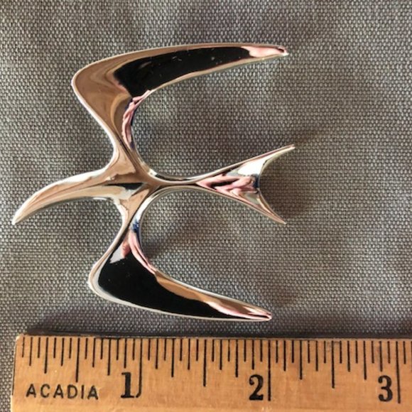 Sarah Coventry Pin - Picture 3 of 3